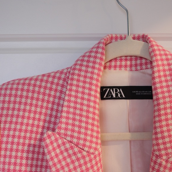 Zara Pink and White Tailored Houndstooth Women’s Blazer - Picture 5 of 9